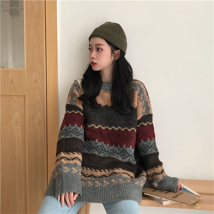Women's Loose Fashion Jacquard Diamond Sweater 13