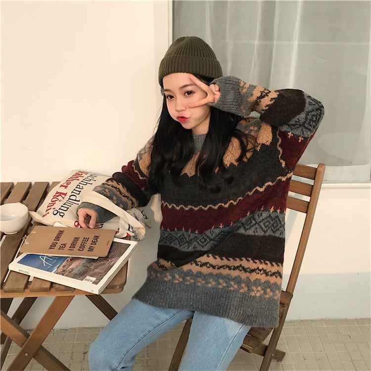 Women's Loose Fashion Jacquard Diamond Sweater 17