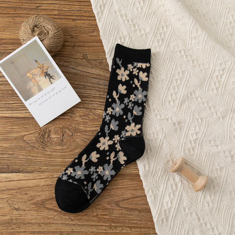 Retro Floral Ladies' Socks - Black