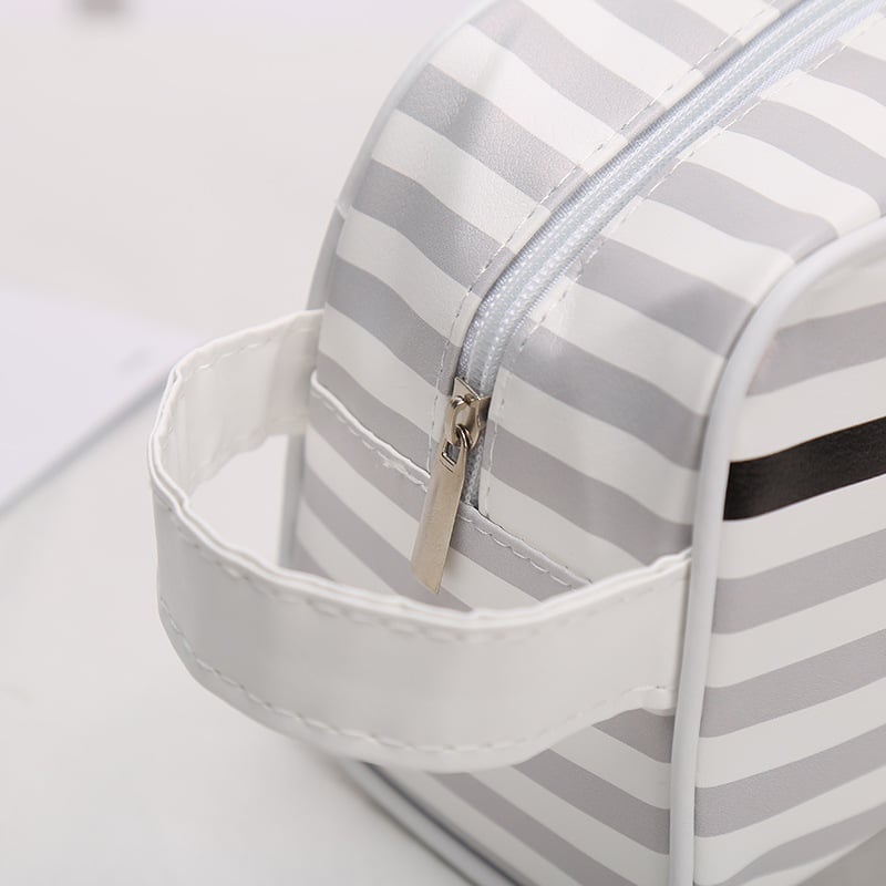 Cosmetic Bag Image 2