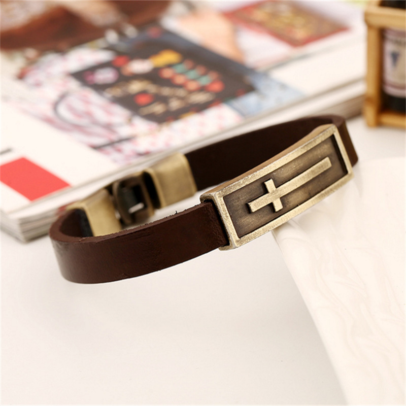 Cross Vintage Cattle Leather Bracelet Image 3