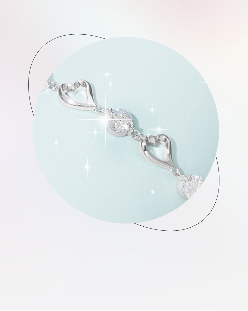 Women's Loving Heart Zircon Bracelet Image 3