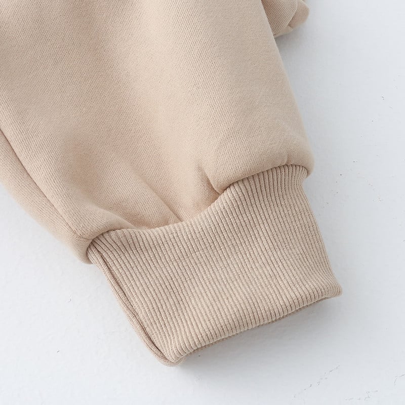 Sweater Image 9