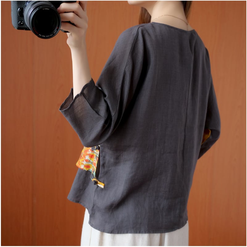 Women's Irregular Retro Printed Diagonal Ramie Buttoned Shirt 4