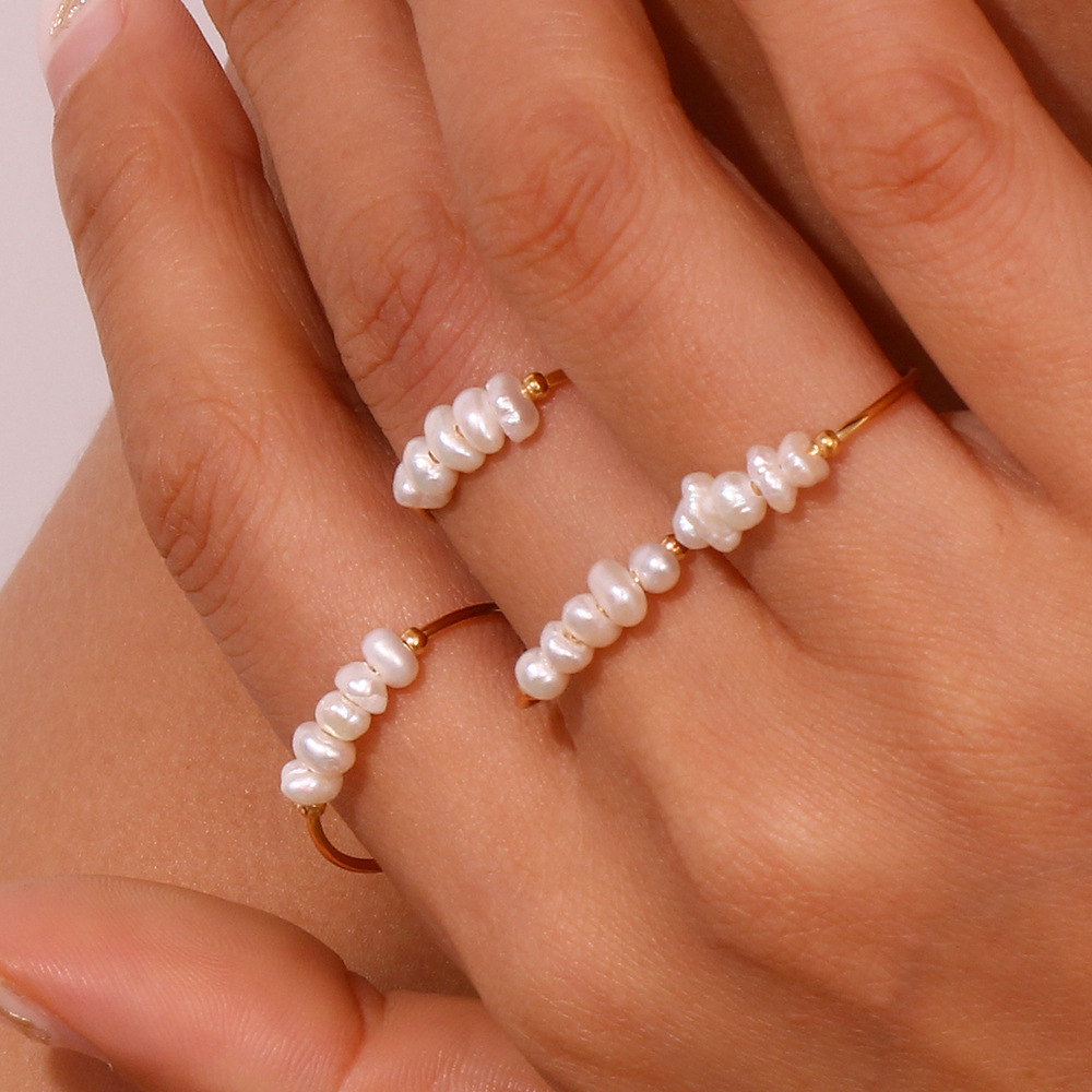 Stainless Steel Light Luxury Ring Image 2