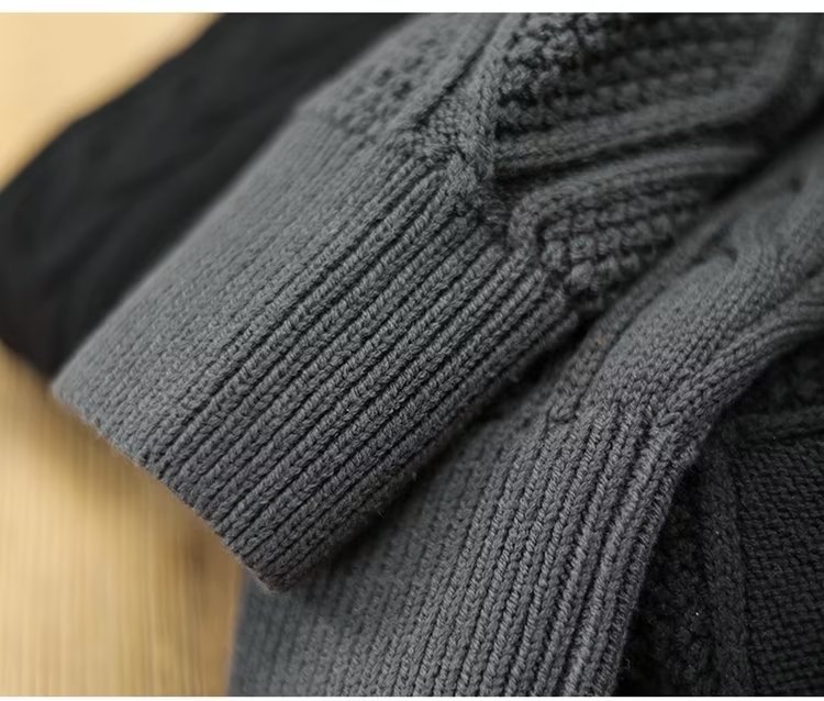 Round Neck Sweater Image 11