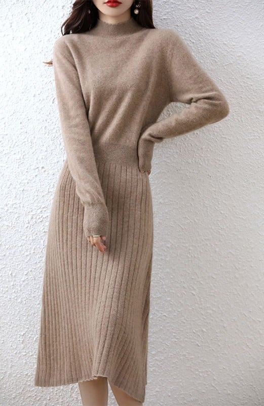 Elegant Wool Dress Style