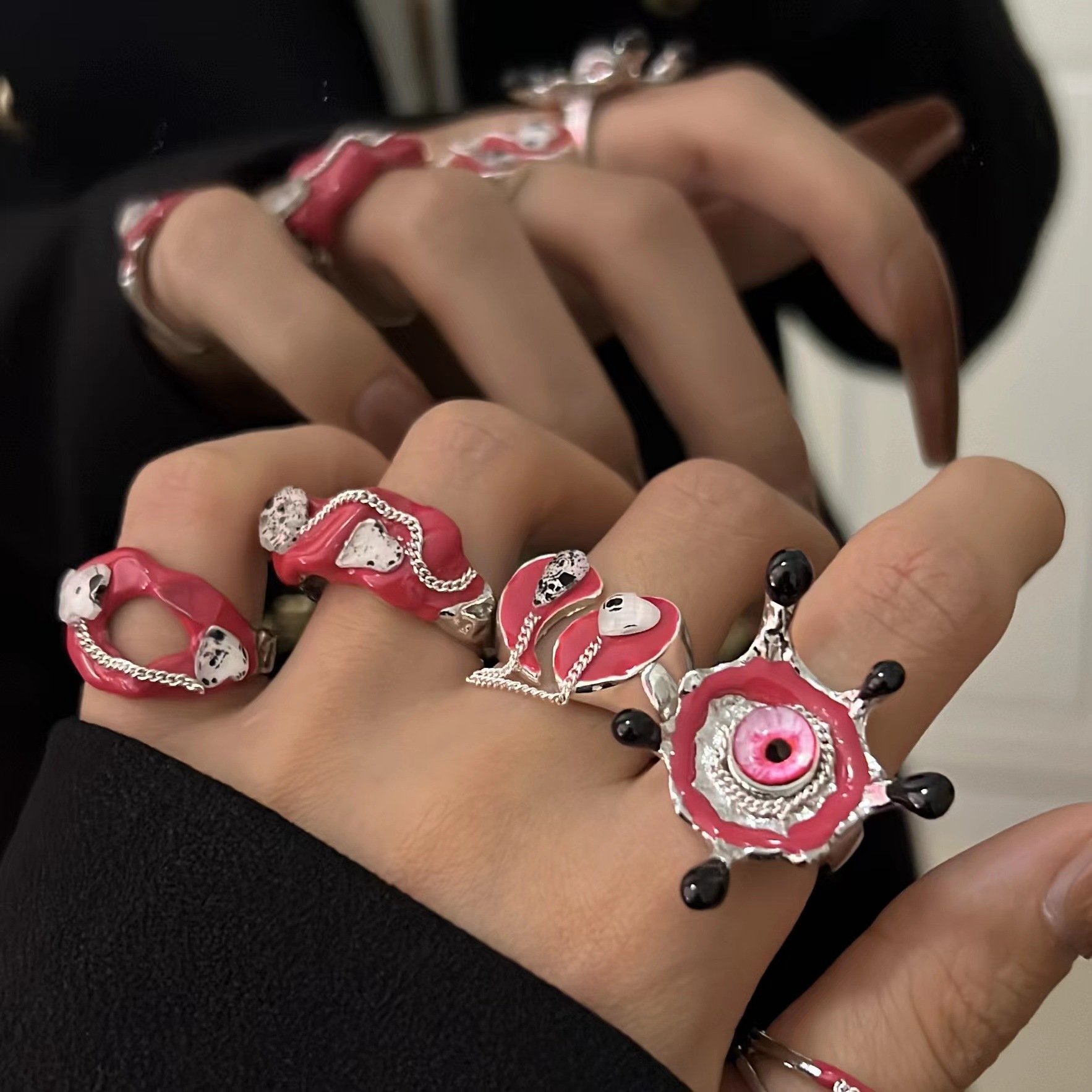 Little Eye Sweet Cool Hot Girl Ring - Hollow Style