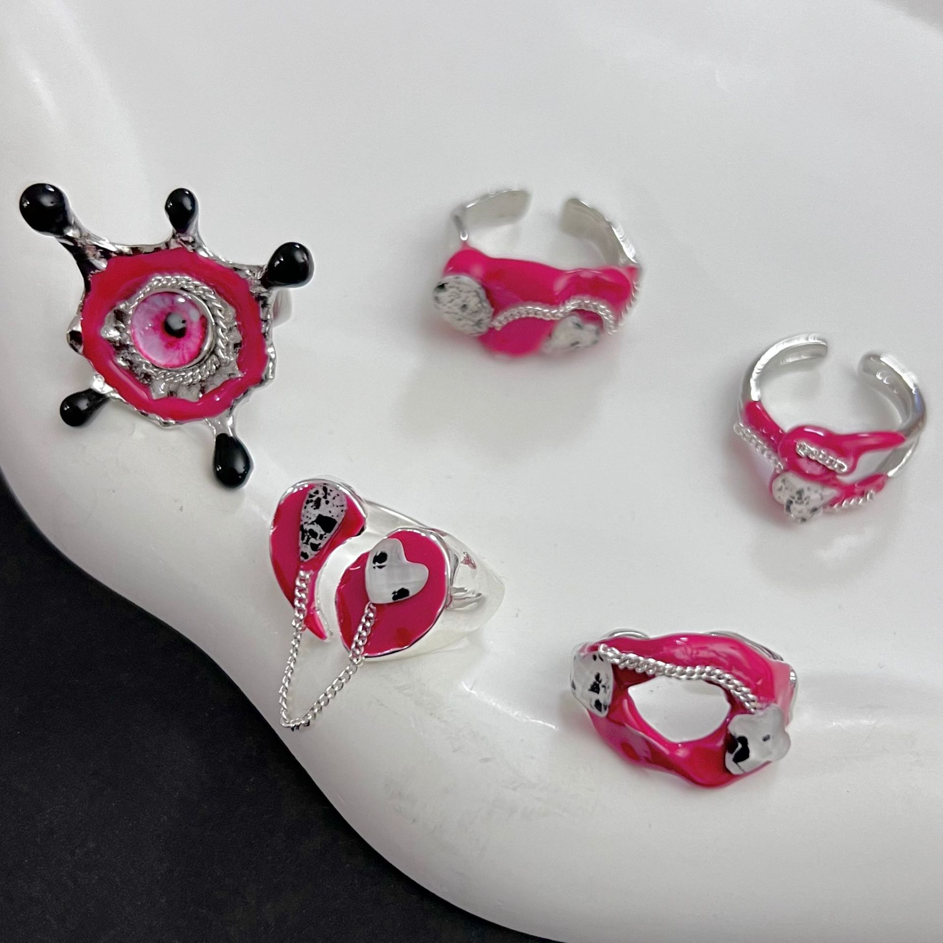 Little Eye Sweet Cool Hot Girl Ring - One Small Pearl Style