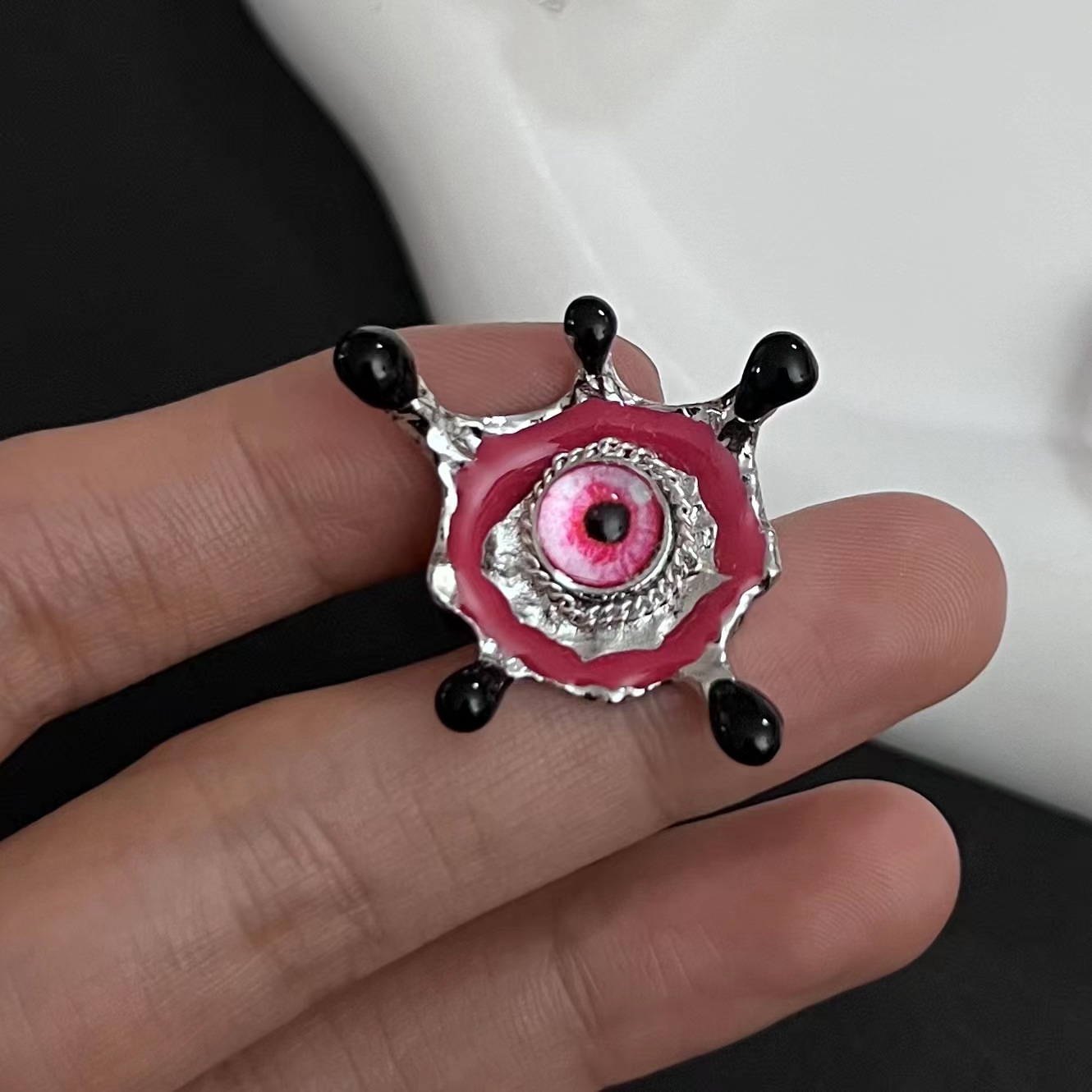 Little Eye Sweet Cool Hot Girl Ring - Split Love Style