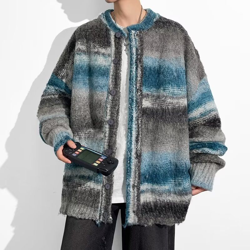Contrast Color Sweater Image 21