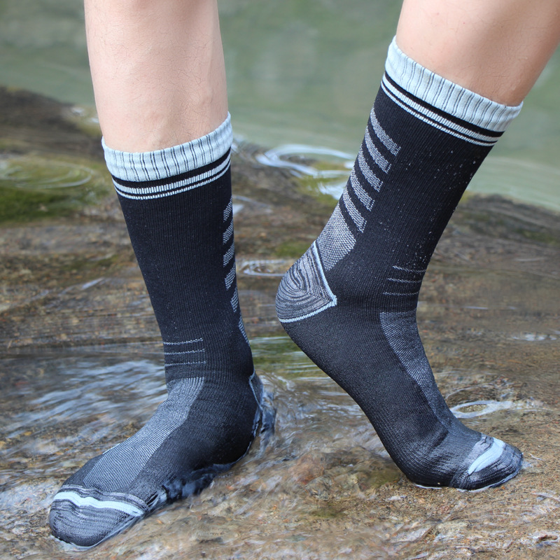 Outdoor Ski Wading Waterproof Socks 3