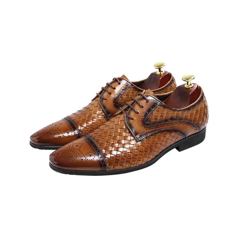 Men's New British Woven Pointed Business Leather Shoes - Lifestyle Image