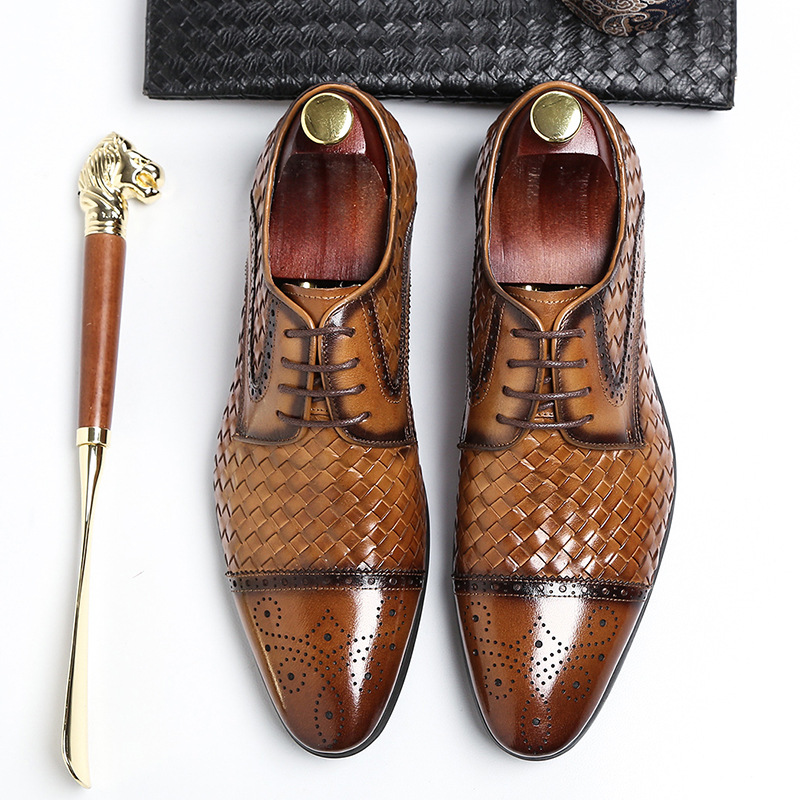 Men's New British Woven Pointed Business Leather Shoes - Brown Option