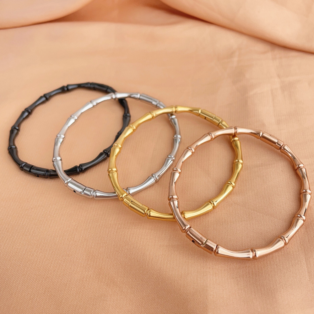 D172 Bamboo Bracelet Gold