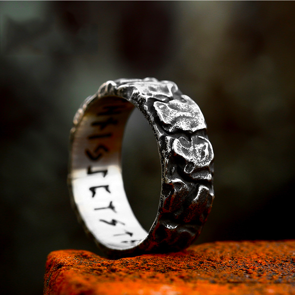 Women's Fashion Stainless Steel Ring - Image 2