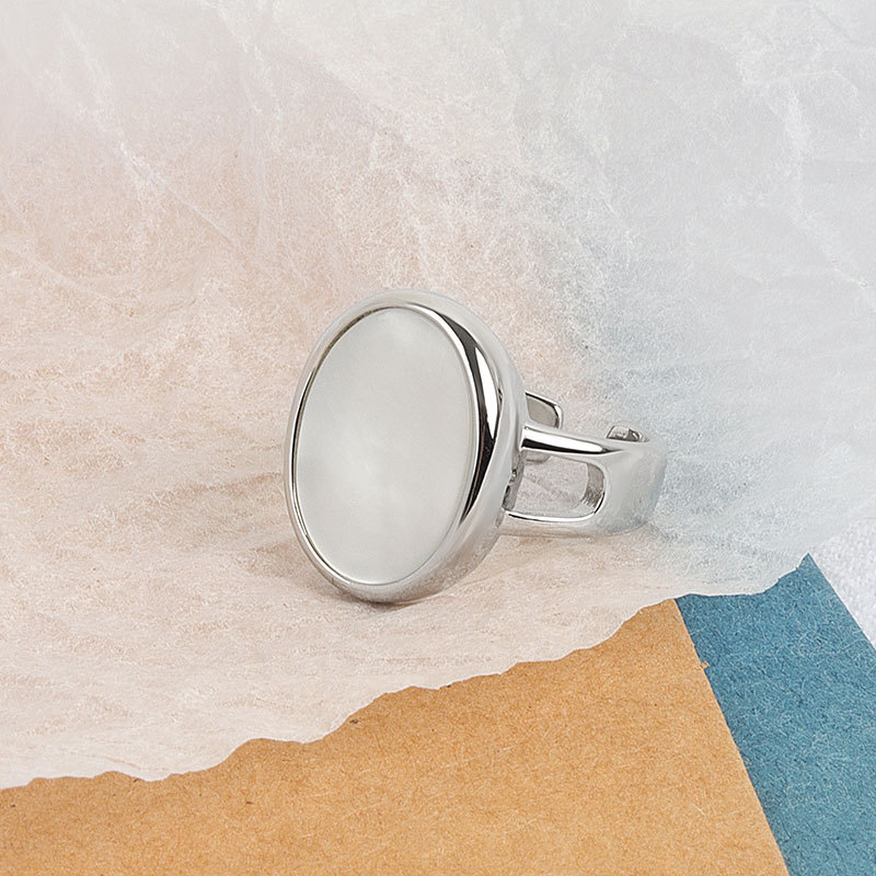 Adjustable Minimalist Shell Ring - Image 5