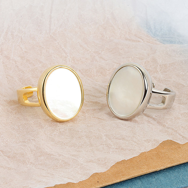 Adjustable Minimalist Shell Ring - Image 3