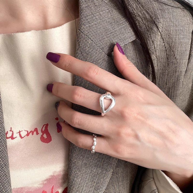 Female Hollow Line Irregular Cross Ring 5