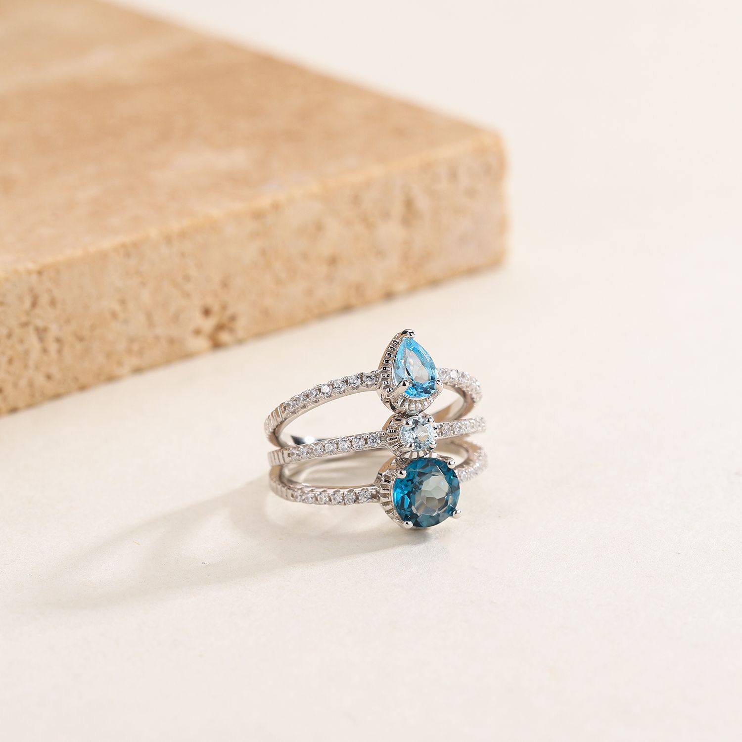 Simple And Natural Topaz Diopside Ring 5