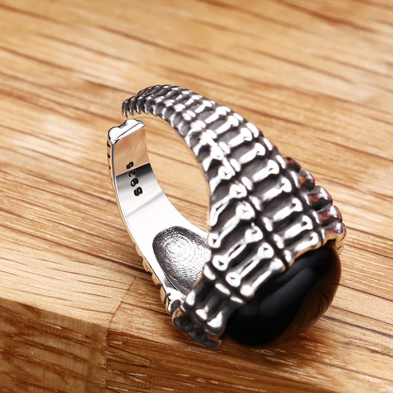 Men's and Women's Rings Image 5