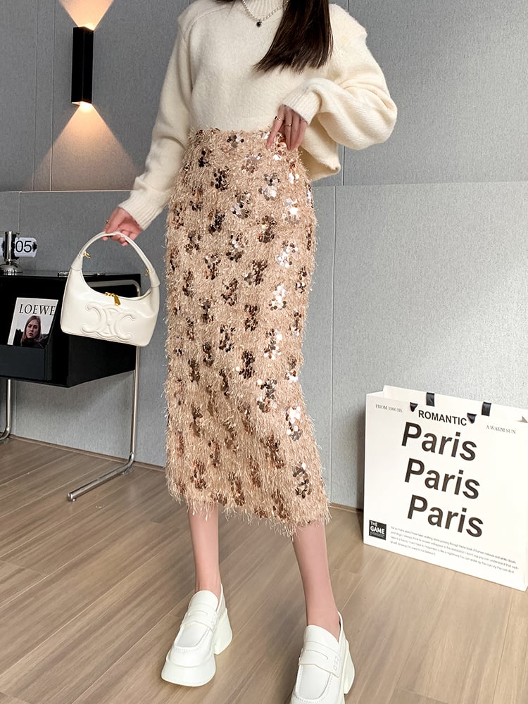 Casual Look with Skirt