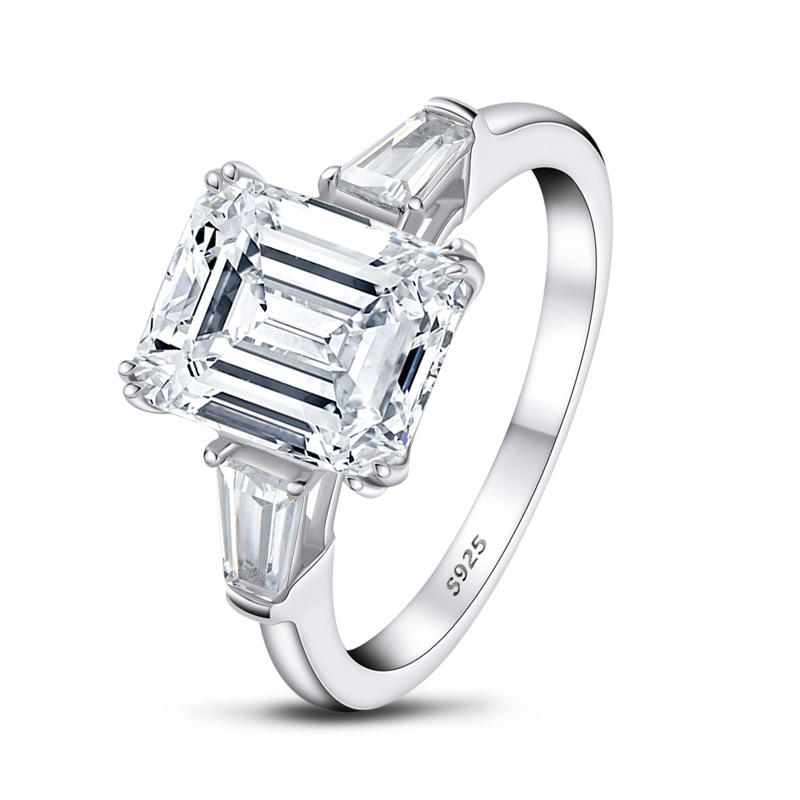 Emerald Ring Side View