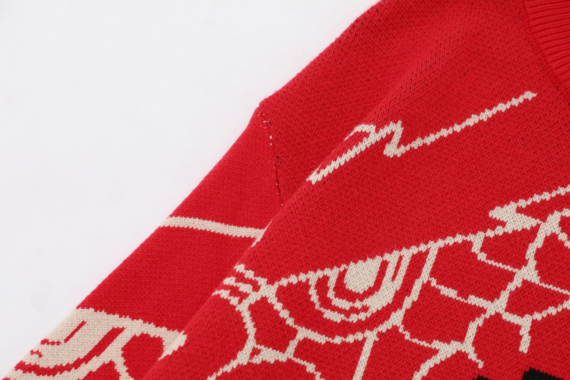 American-style Sweater Image 11