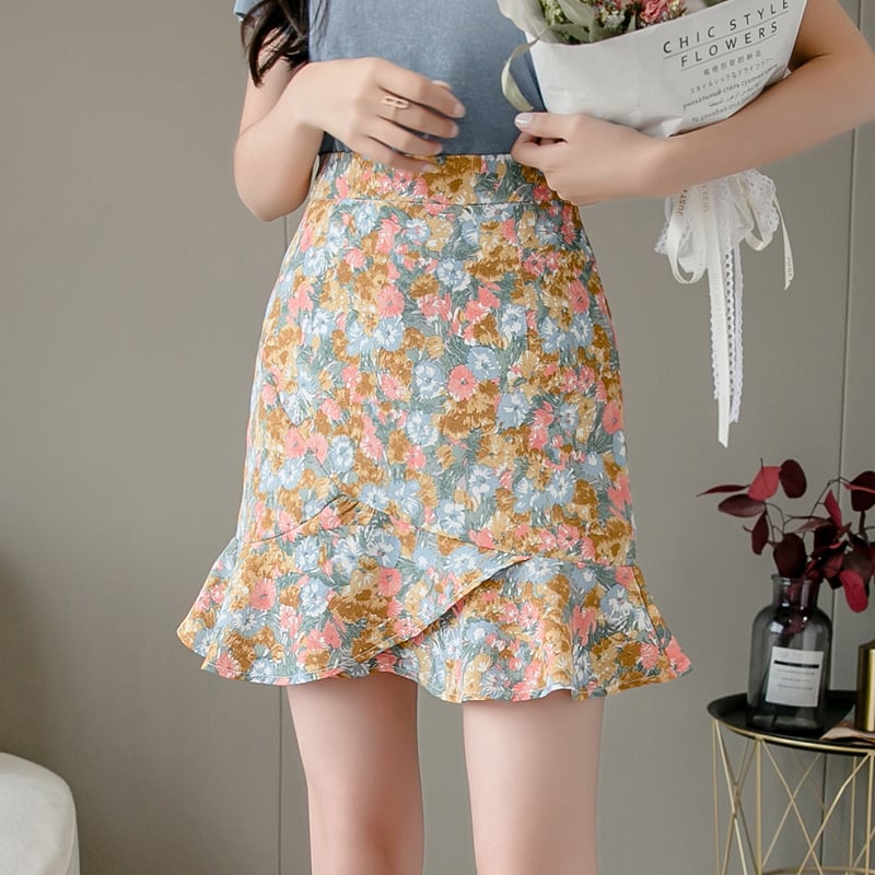 Irregular Small Daisy Skirt