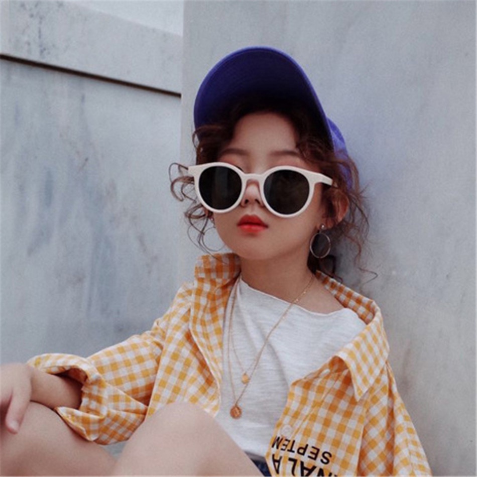 Children's Sunglasses Image 5