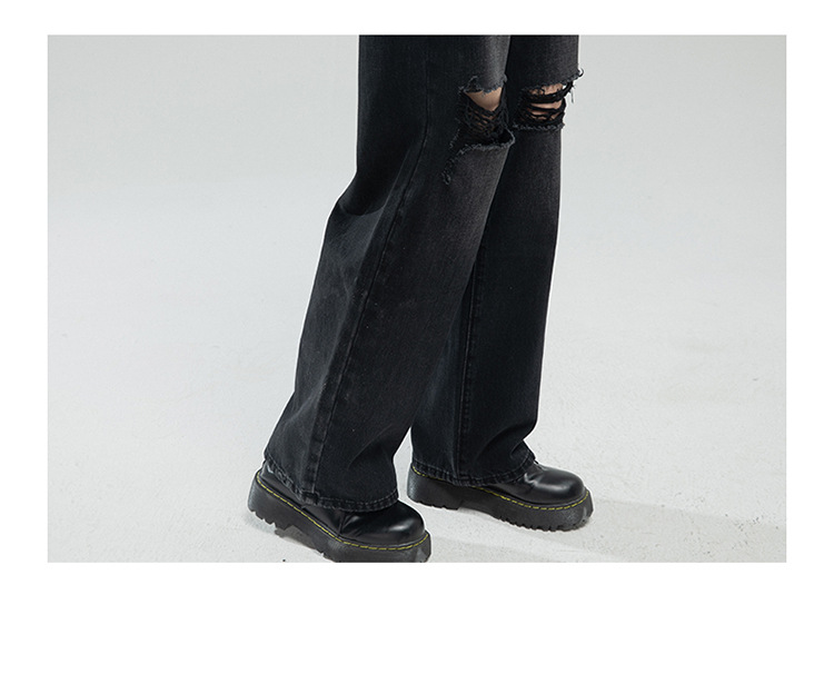 Women's Loose Jeans - Image 3