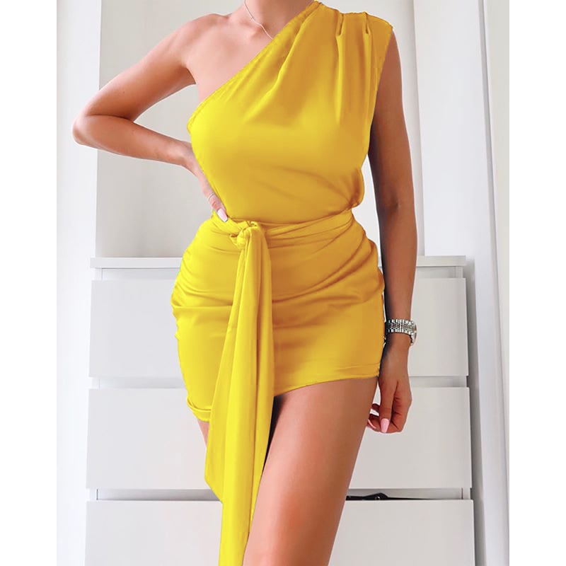 One-shoulder Dress 2