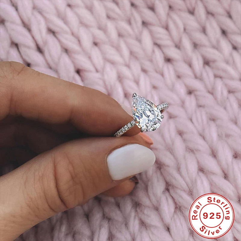 Engagement Ring Image 4