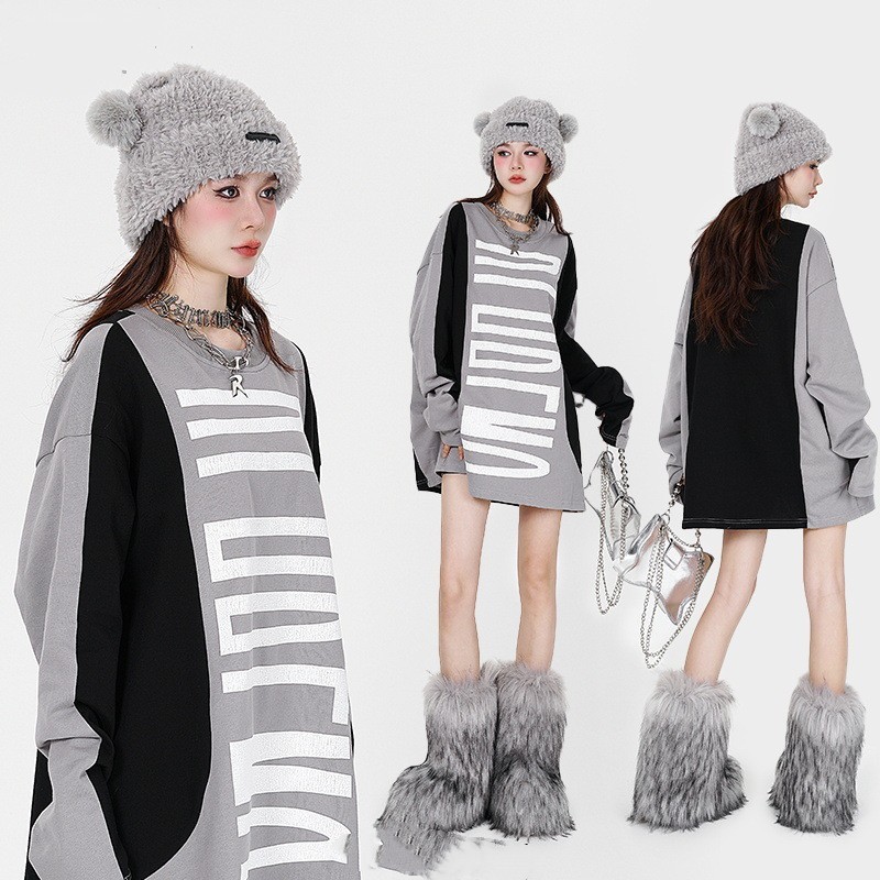 Sweater Image 6