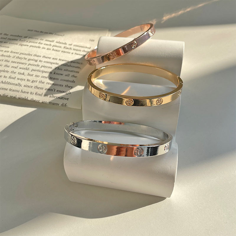 Gold Alloy Bracelet