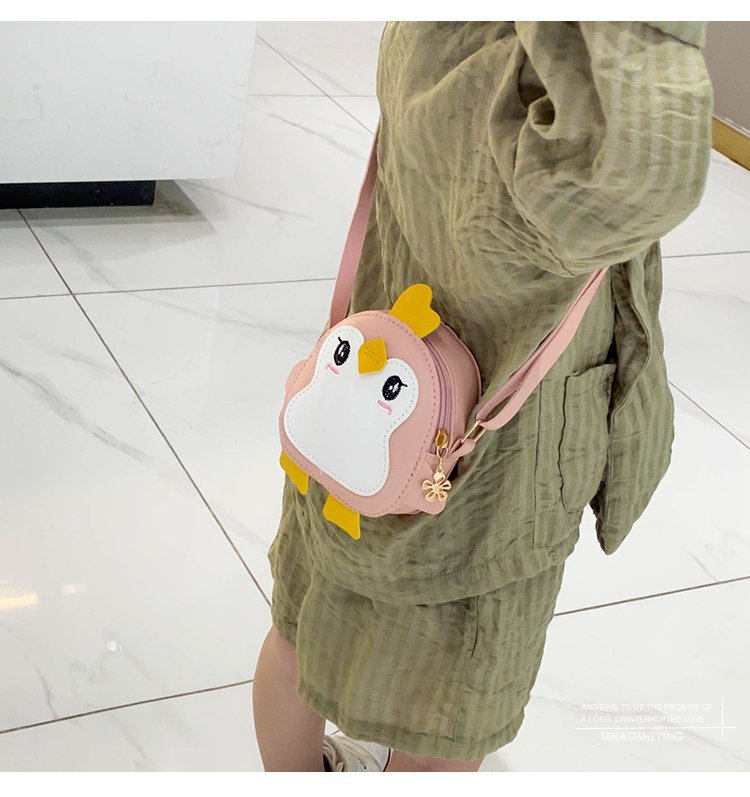 Cartoon Penguin Bag 3