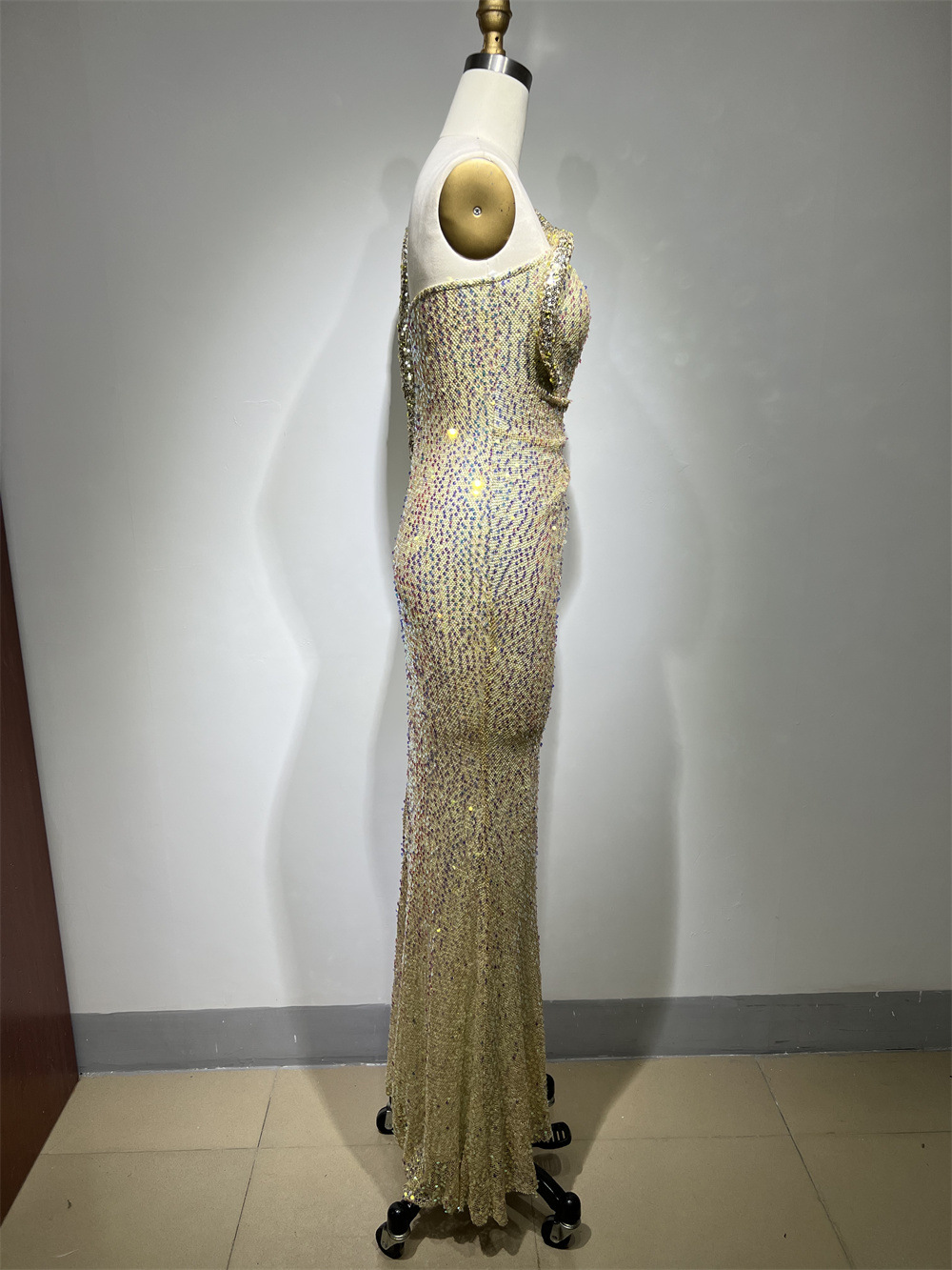 Fashion Hollowed Out Long Dress Image 3