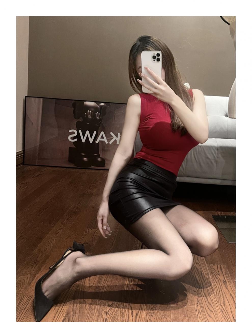 Matte PU Hip Skirt Image 7