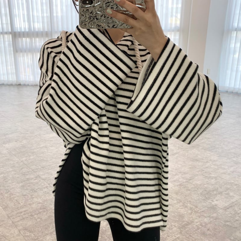 Women's Side Slit Long Sleeve Pullover Sweatshirt