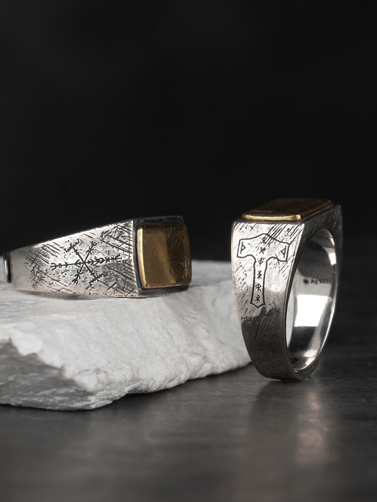Nordic Viking Ring Image 3