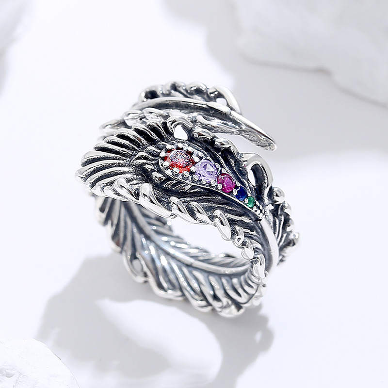 Women's Silver Feather Ring Image 2