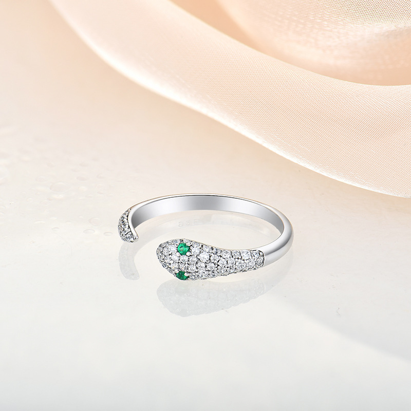 Women's Fashion Vintage Sterling Silver Ring 3