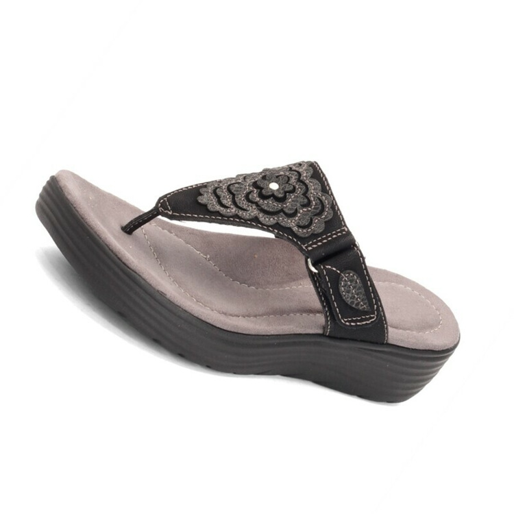Fashionable Women's Sandals
