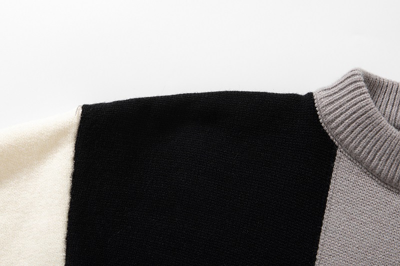 Men's Multi-colored Half-turtleneck Sweater Style 16
