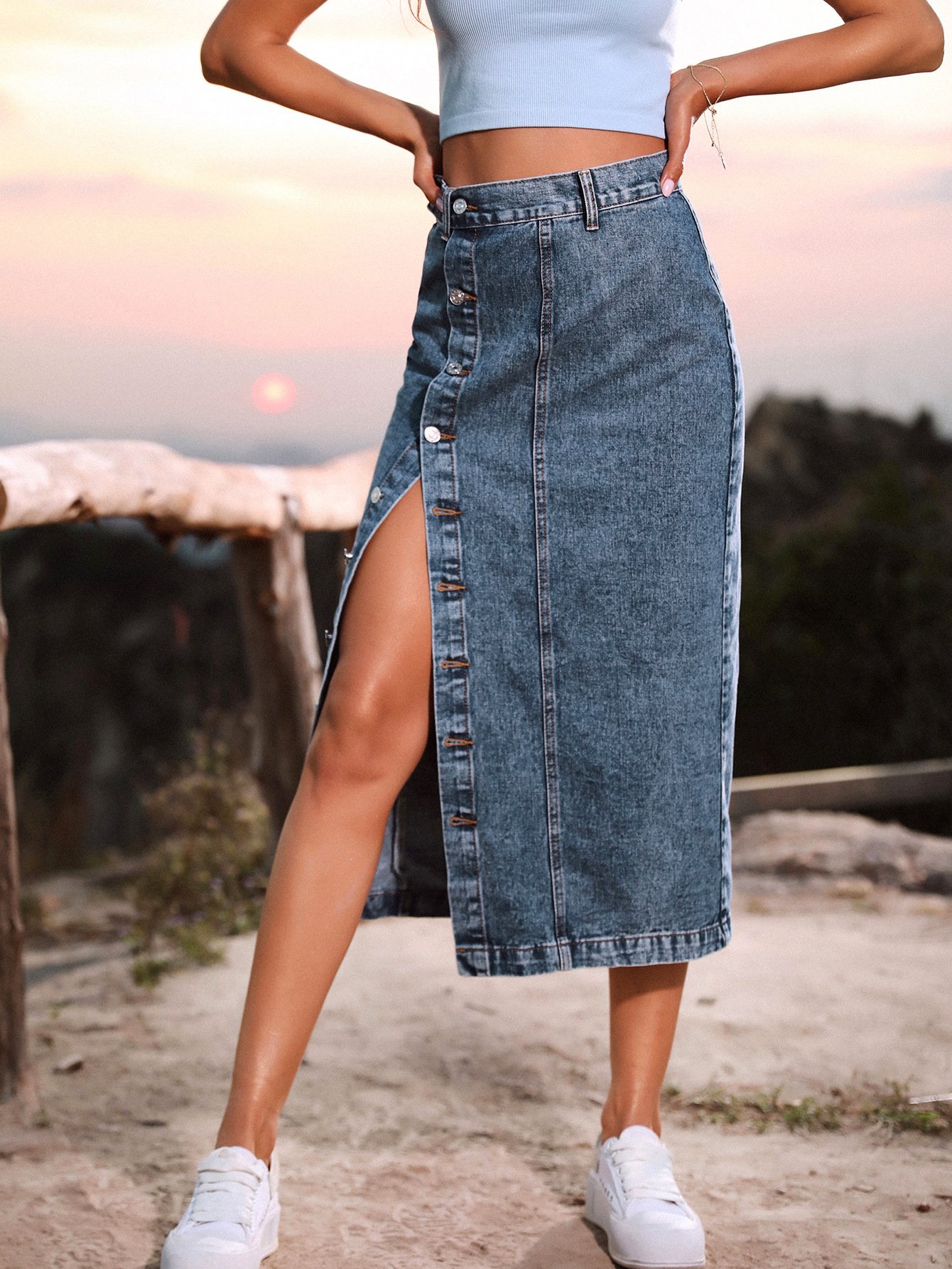 Skirt in Action