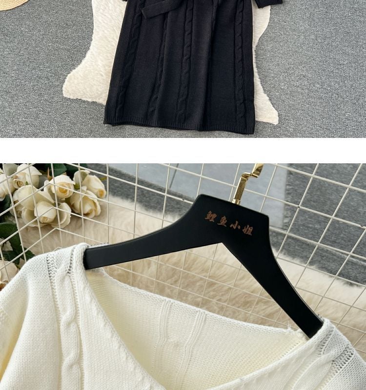 Elegant Knitted Dress - White