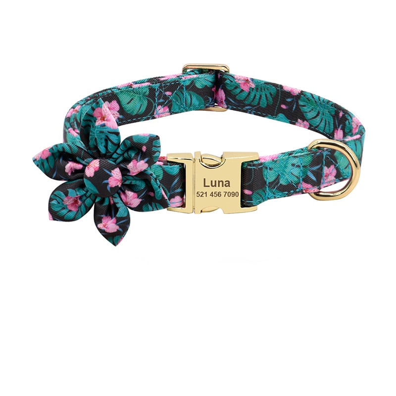 Flower design pet collar