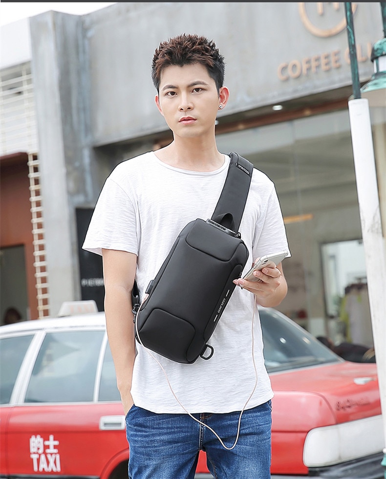 Shoulder Bag Image 2