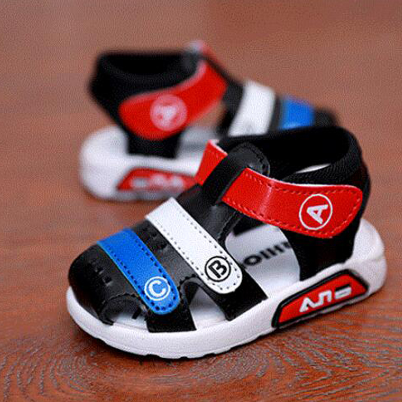 Children's Beach Sandals in Black