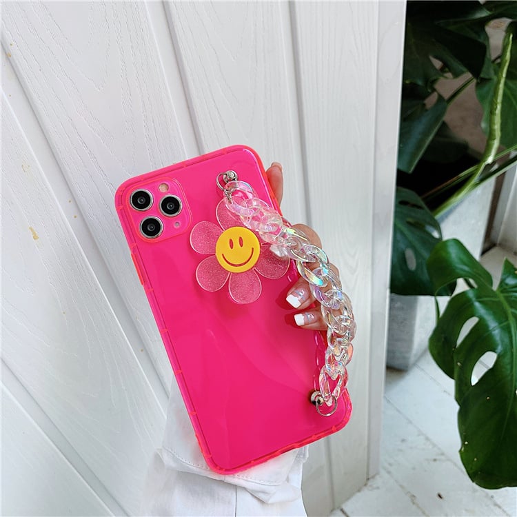 Smiley Chain Phone Case Image 4